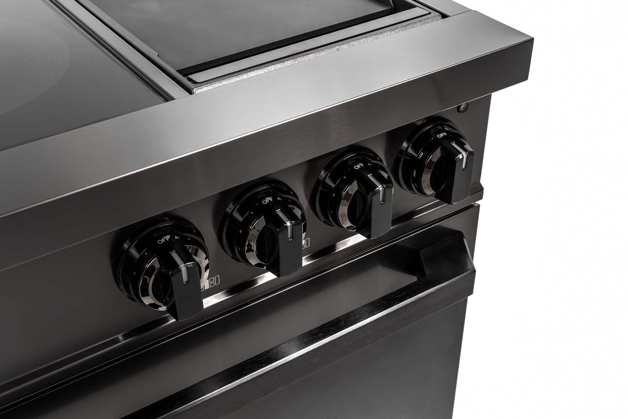 60″ Luxury Series Induction Range with Built-in Professional Griddle – Black Stainless Steel