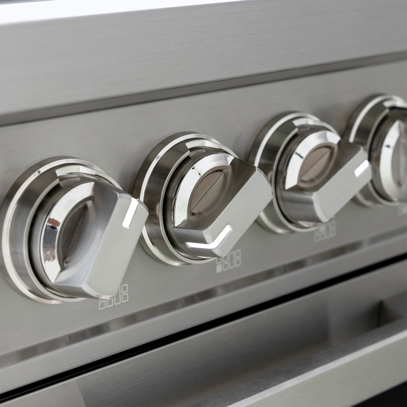 Cast-metal knobs