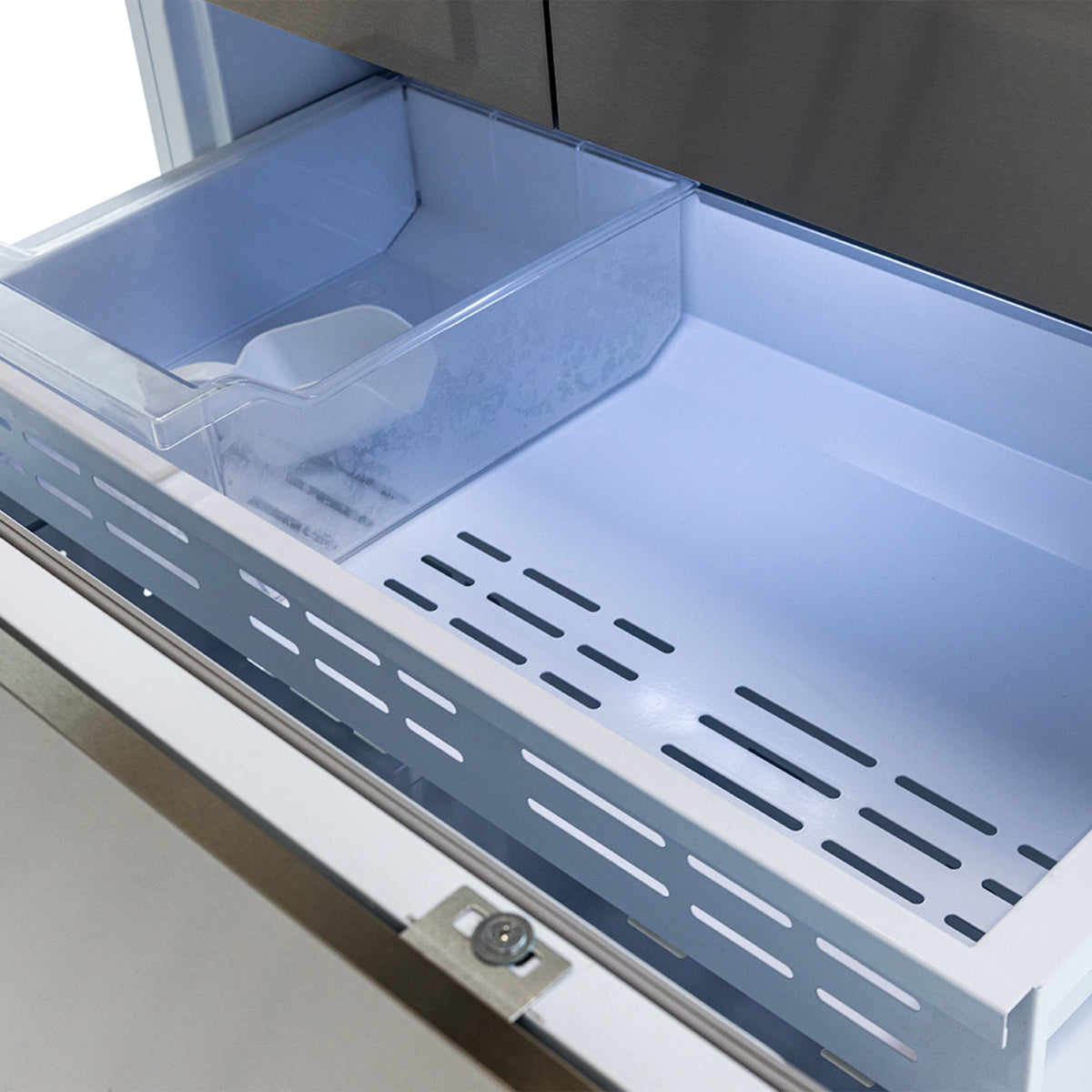 36" French Door Built-In Refrigerator with Freezer, Ice-Maker and Water Dispenser – VEGA Edition