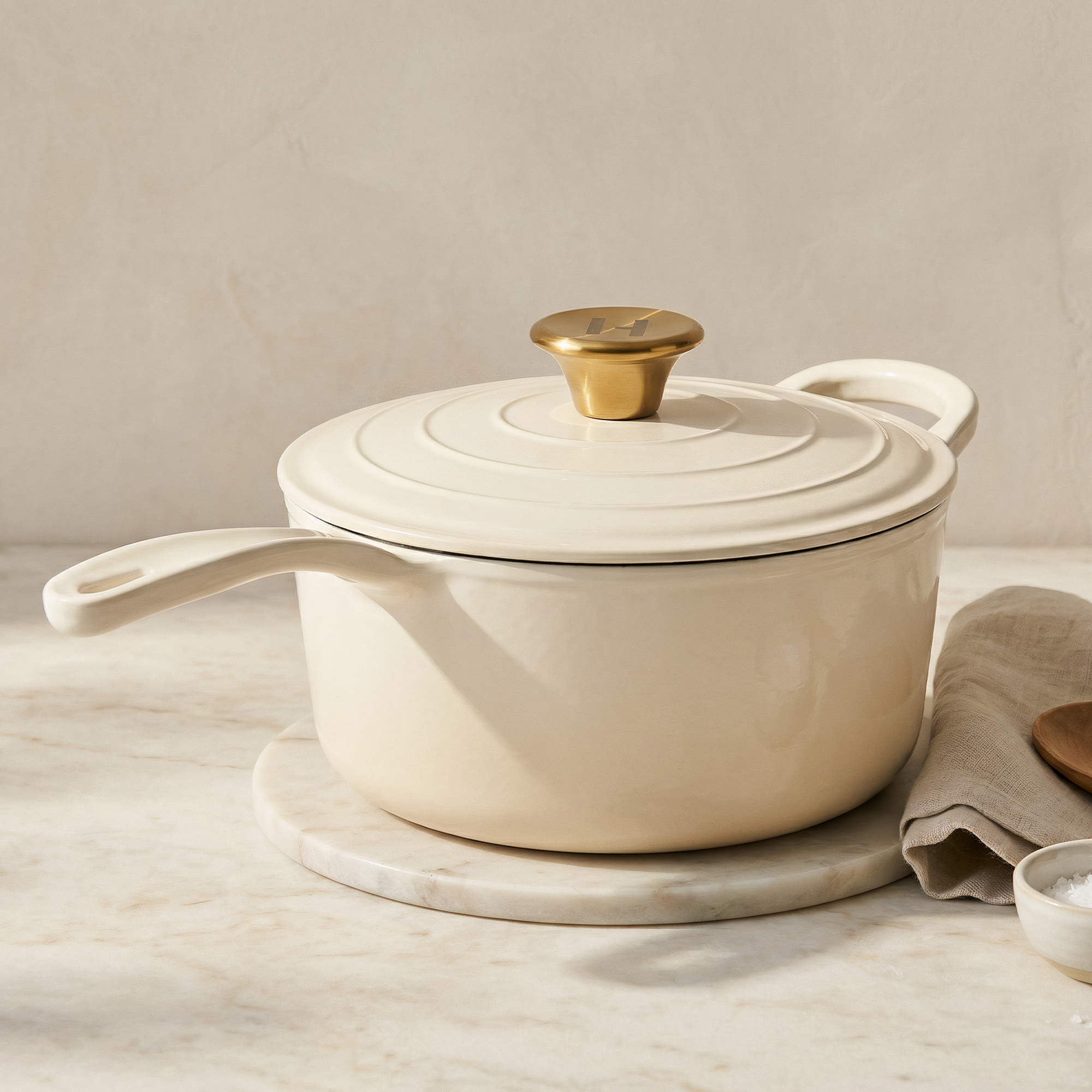 Alpha Enamel Collection 8” Cast Iron Saucepan- Stratus White